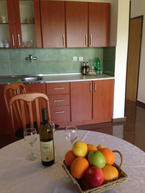 Apartmani Lazarevic Luštica Zewnętrze zdjęcie