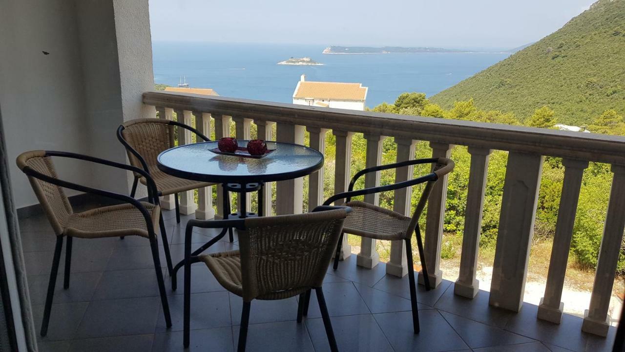 Apartmani Lazarevic Luštica Zewnętrze zdjęcie